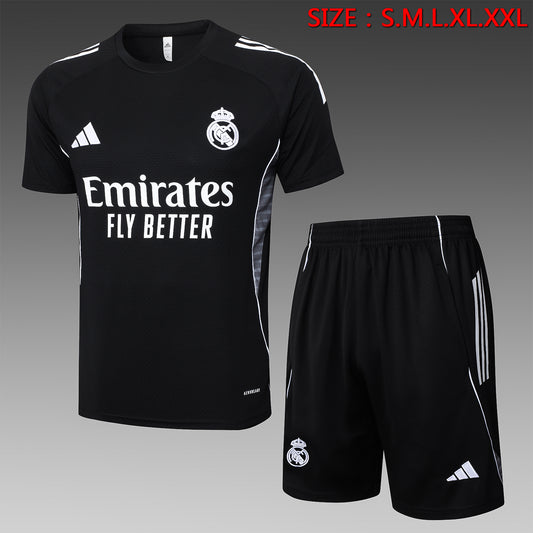Short-Sleeved Real Madrid Black